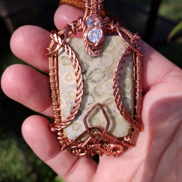 Coral Fossil Jasper Necklace - Picture 4 of 11